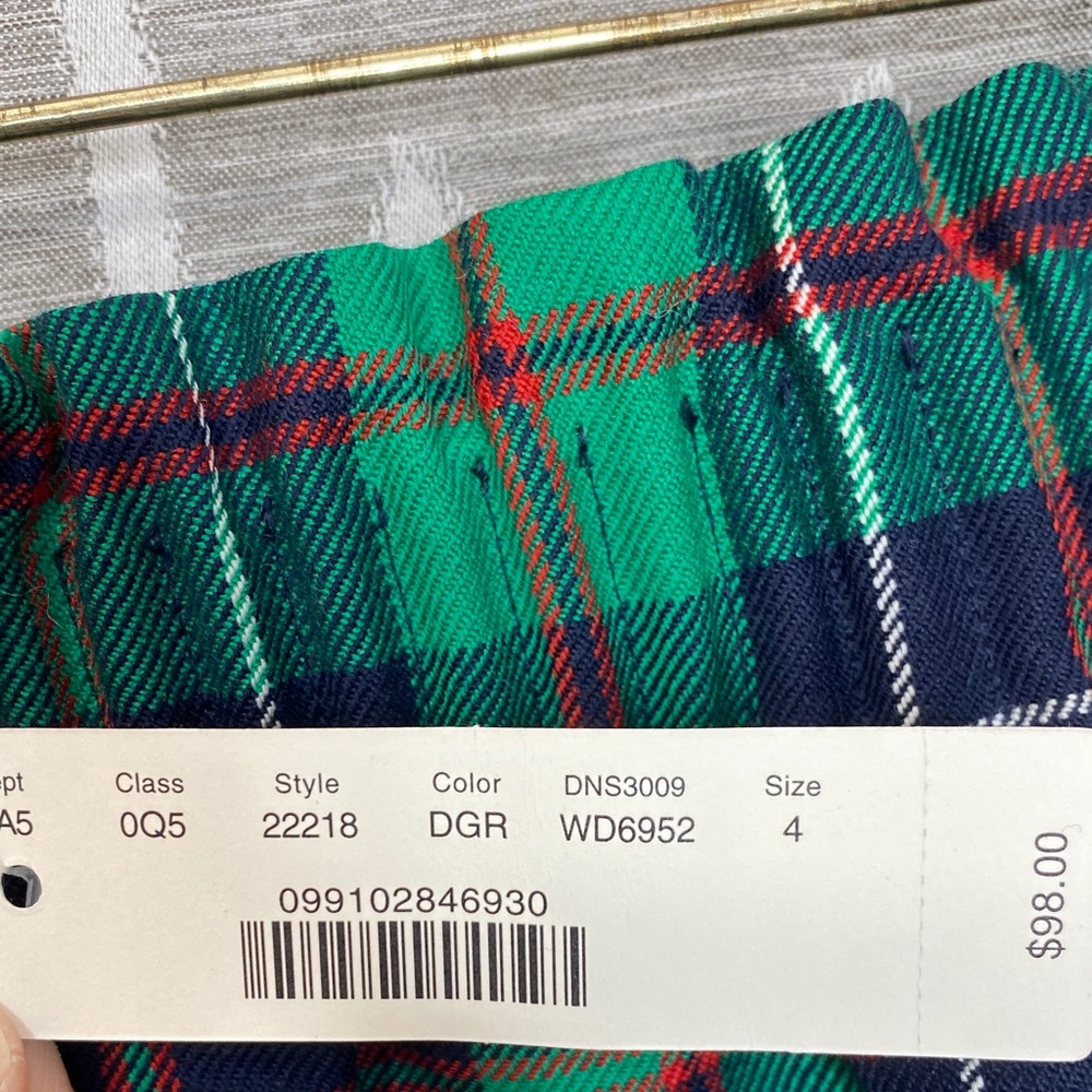 J. Crew Tartan Mini Skirt in Green & Navy Size: 4 NWT - Picture 4 of 5